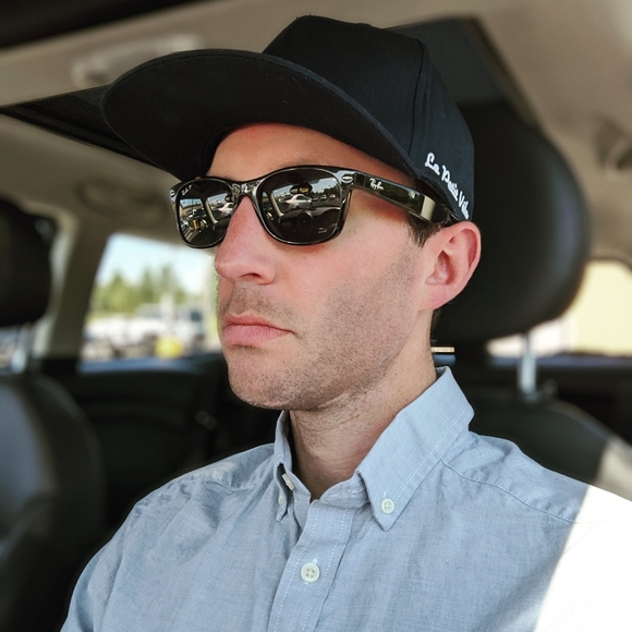 Meet your Posher, Andrew - Picture 1 of 1